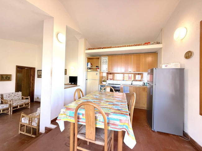 BIFAMILIARE in vendita a Trinità d'Agultu e Vignola