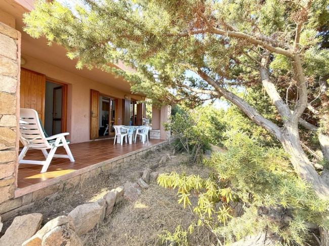 BIFAMILIARE in vendita a Trinità d'Agultu e Vignola