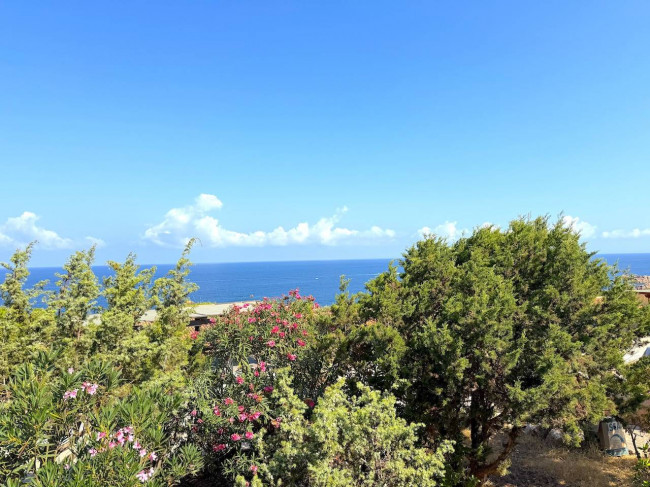 BIFAMILIARE in vendita a Trinità d'Agultu e Vignola