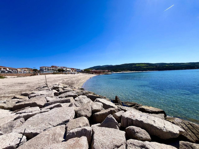 Appartamento in vendita a Trinità d'Agultu e Vignola