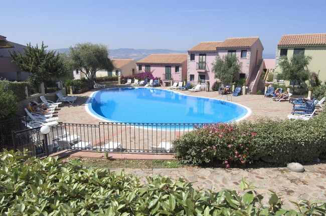 Appartamento in vendita a Badesi