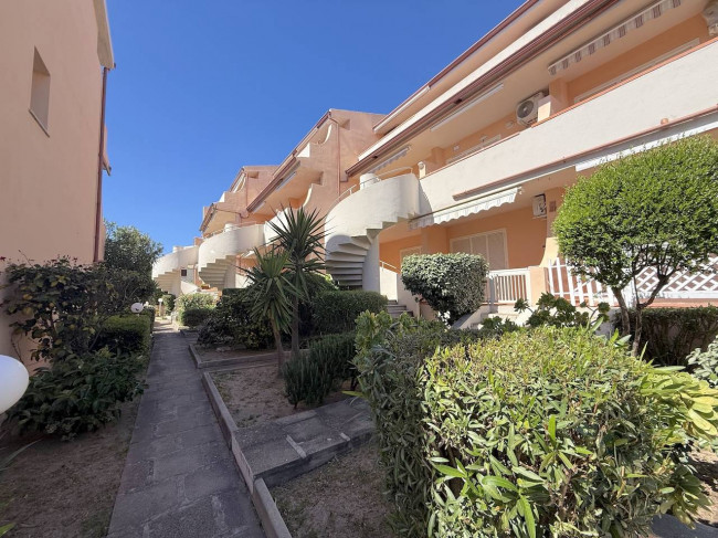 Apartment for sale in Badesi