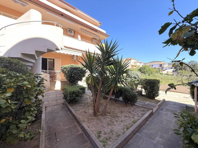 Apartment for sale in Badesi