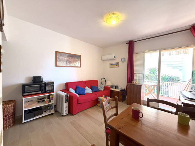 Apartment for sale in Badesi