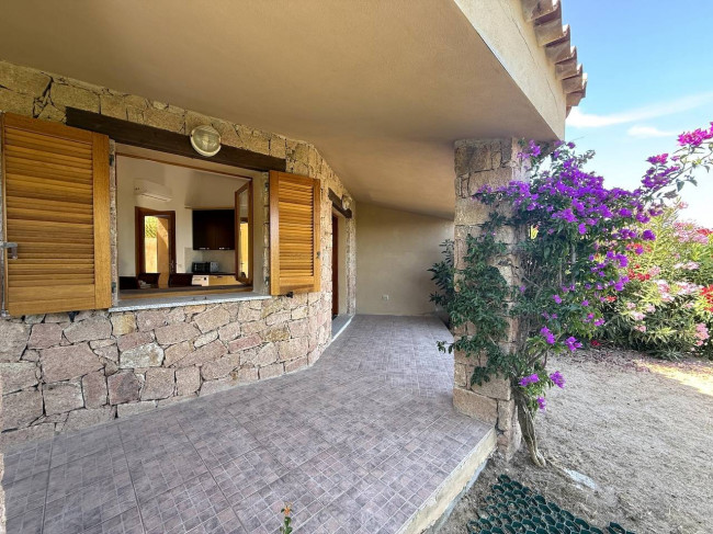 Townhouse for sale in Trinità d'Agultu e Vignola
