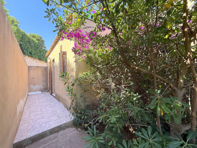 Townhouse for sale in Trinità d'Agultu e Vignola