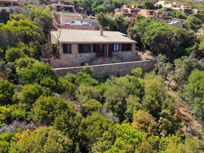 villa singola con terreno in vendita a Trinità d'Agultu e Vignola