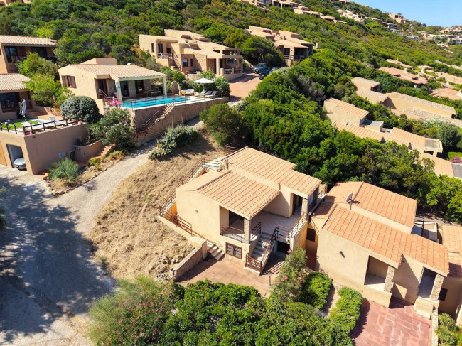 Townhouse for sale in Trinità d'Agultu e Vignola