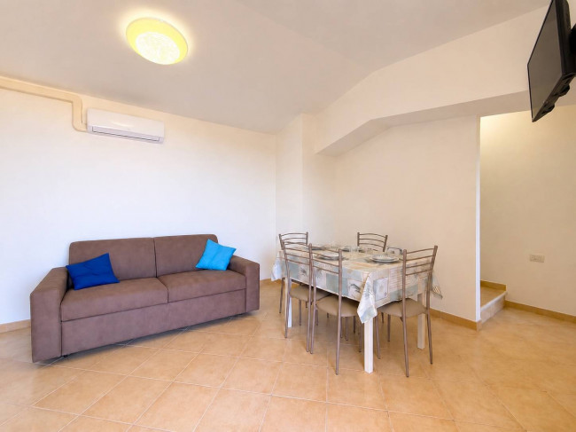 Townhouse for sale in Trinità d'Agultu e Vignola