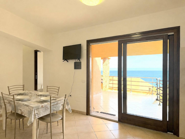 Townhouse for sale in Trinità d'Agultu e Vignola