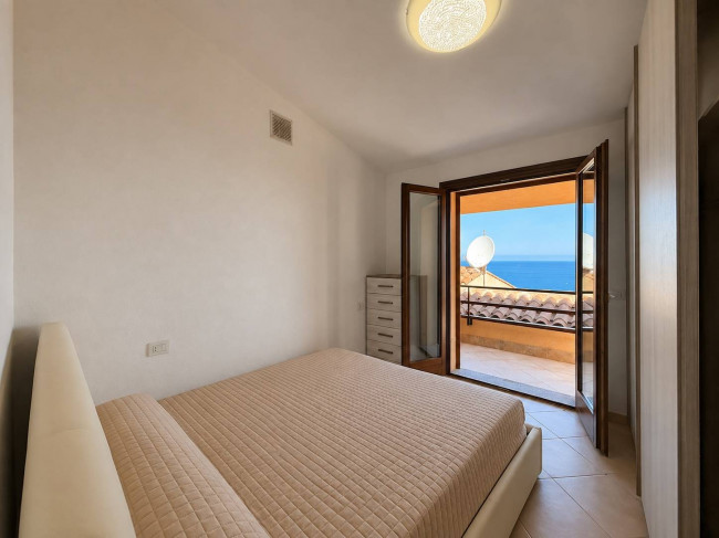 Townhouse for sale in Trinità d'Agultu e Vignola