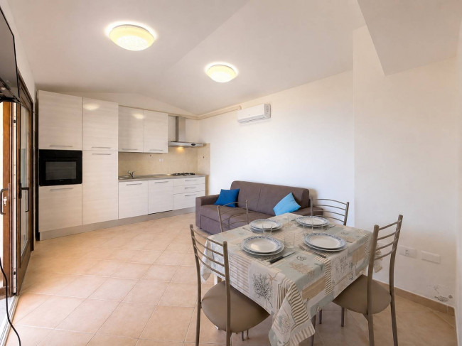Townhouse for sale in Trinità d'Agultu e Vignola