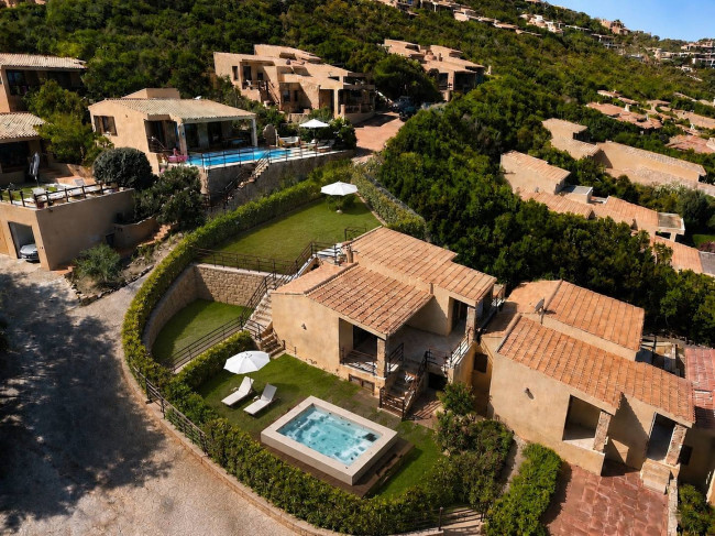 Townhouse for sale in Trinità d'Agultu e Vignola