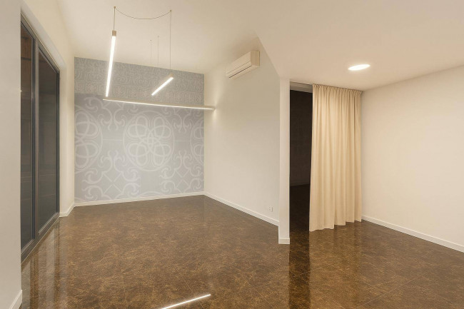 Locale commerciale a Trento