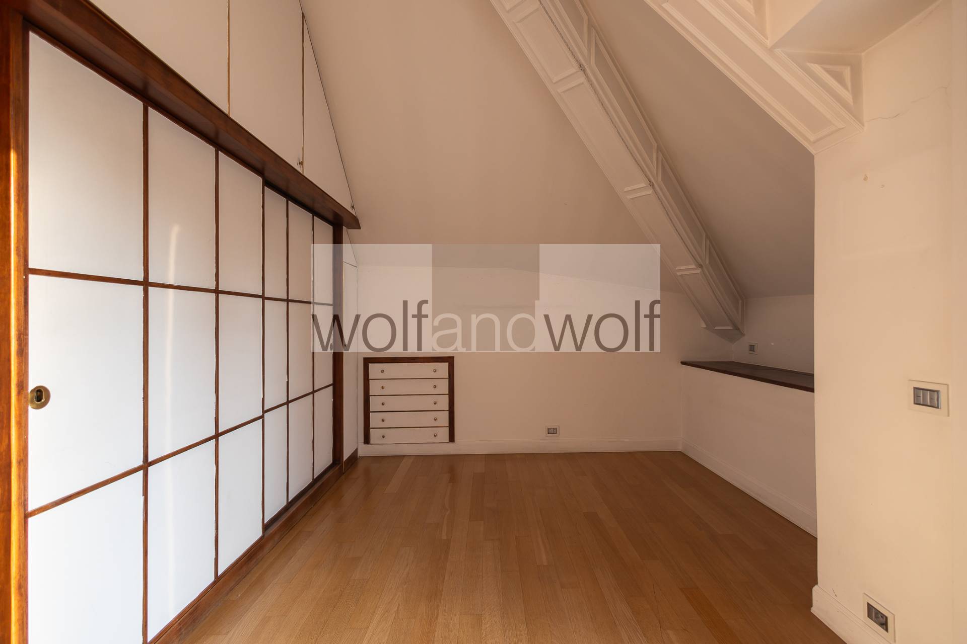 Attico Milano Via Manzoni