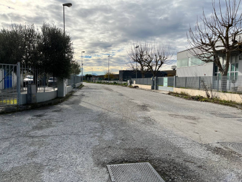 Terreno edificabile in vendita a Marina Di Montemarciano, Montemarciano (AN)