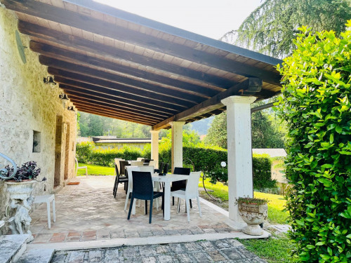 Casa indipendente in vendita a Castel Trosino, Ascoli Piceno (AP)
