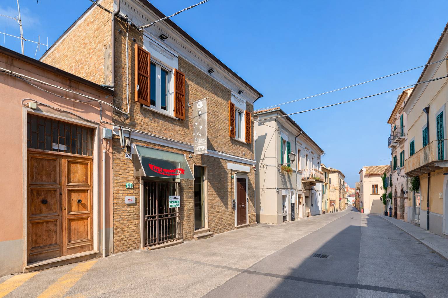 Locale commerciale in vendita a Vasto