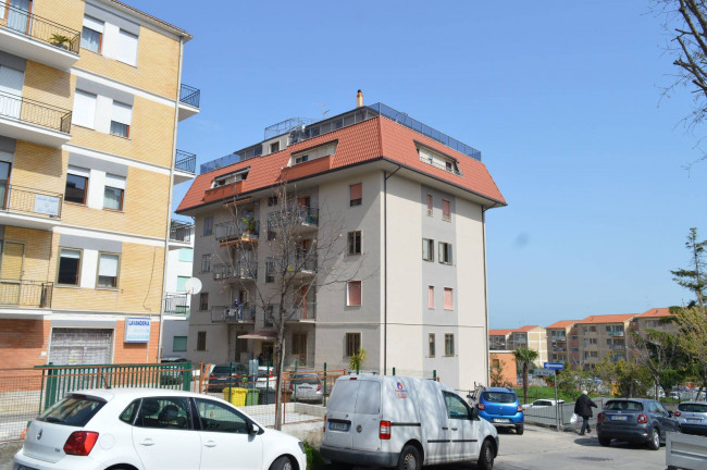 Appartamento in affitto a Vasto