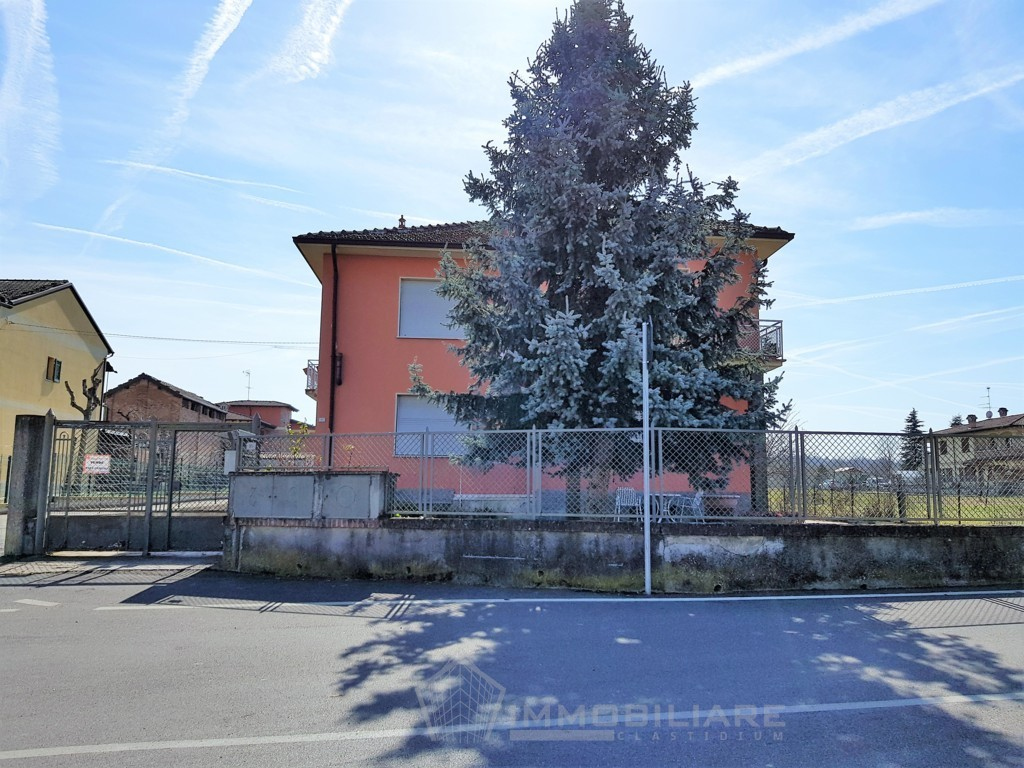 Villa RIVANAZZANO TERME vendita    Immobiliare Clastidium di Diani Maria Elena Sadie e C. snc