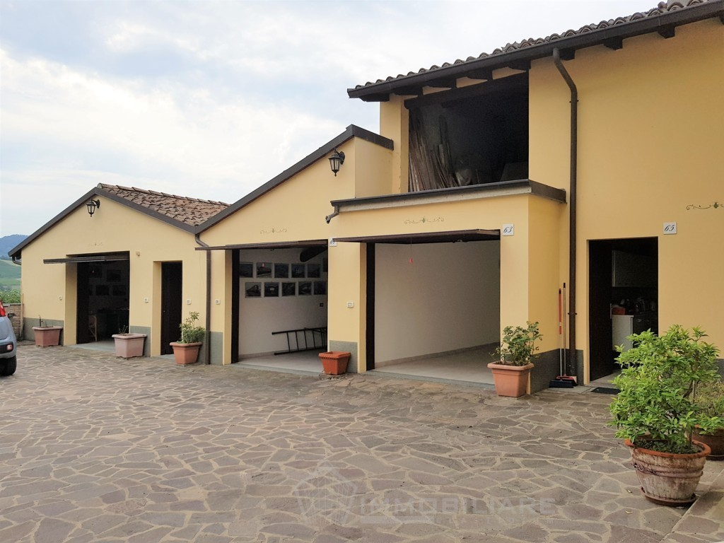 Villa Unifamiliare - Indipendente MONTEBELLO DELLA BATTAGLIA vendita    Immobiliare Clastidium di Diani Maria Elena Sadie e C. snc