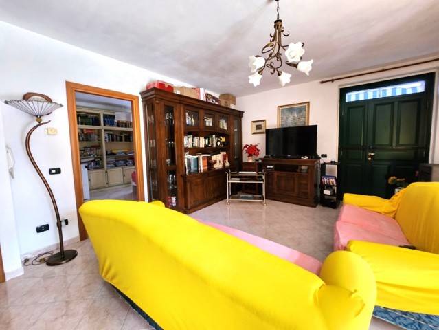 Casa indipendente in vendita a Borgo Priolo (PV)