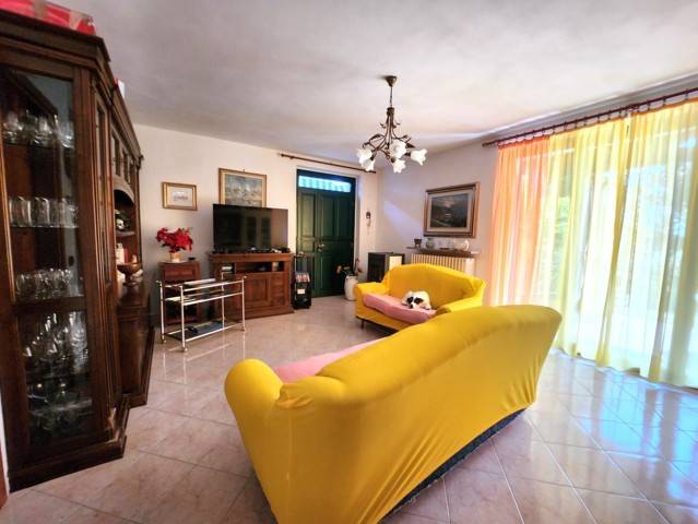 Casa indipendente in vendita a Borgo Priolo (PV)