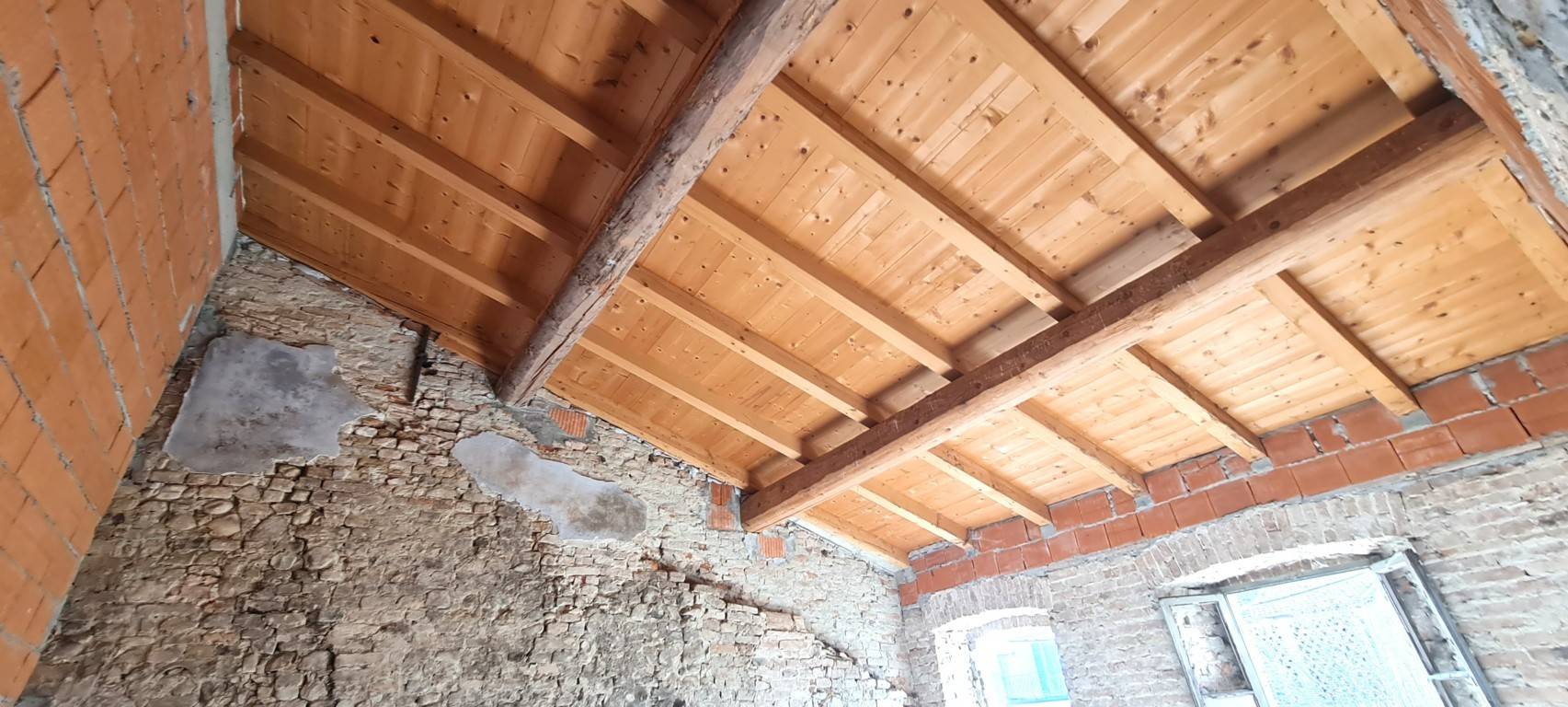 Casa indipendente in vendita a Montebello Della Battaglia (PV)