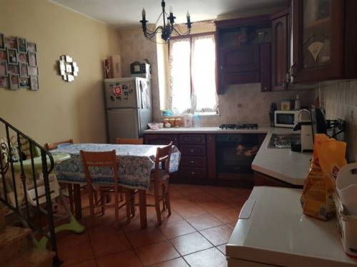 Casa indipendente in vendita a Corvino San Quirico (PV)