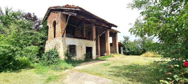 Casa indipendente in vendita a Robecco Pavese (PV)