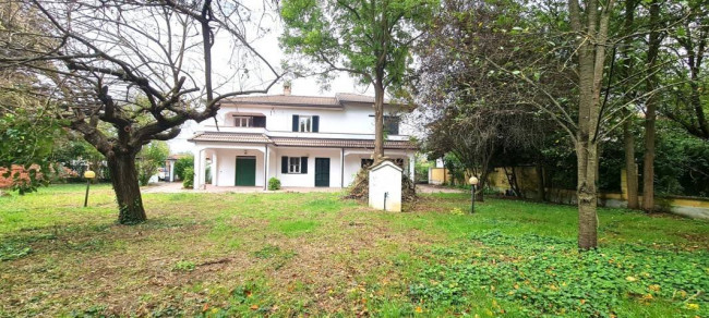 Casa indipendente in vendita a Verrua Po (PV)