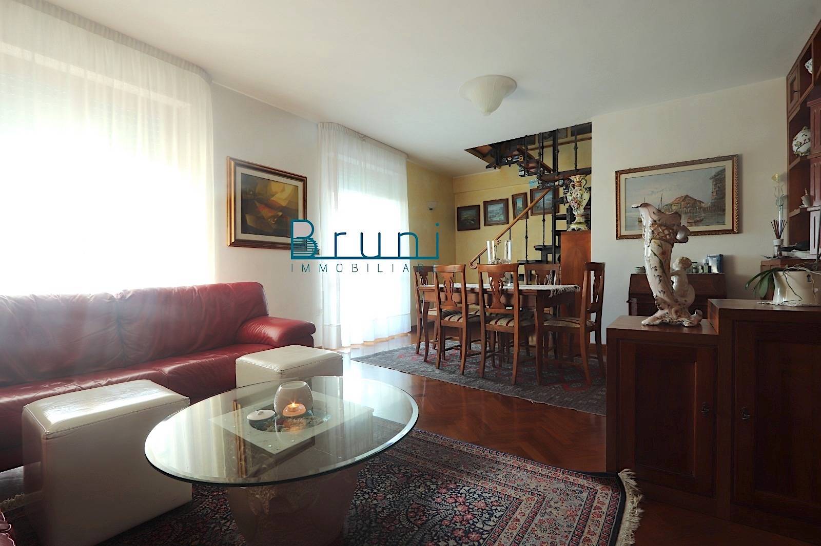Appartamento SAN BENEDETTO DEL TRONTO vendita  Zona Conad  Bruni Immobiliare