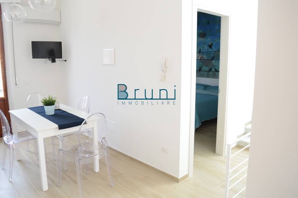 Appartamento SAN BENEDETTO DEL TRONTO affitto  Centro  Bruni Immobiliare