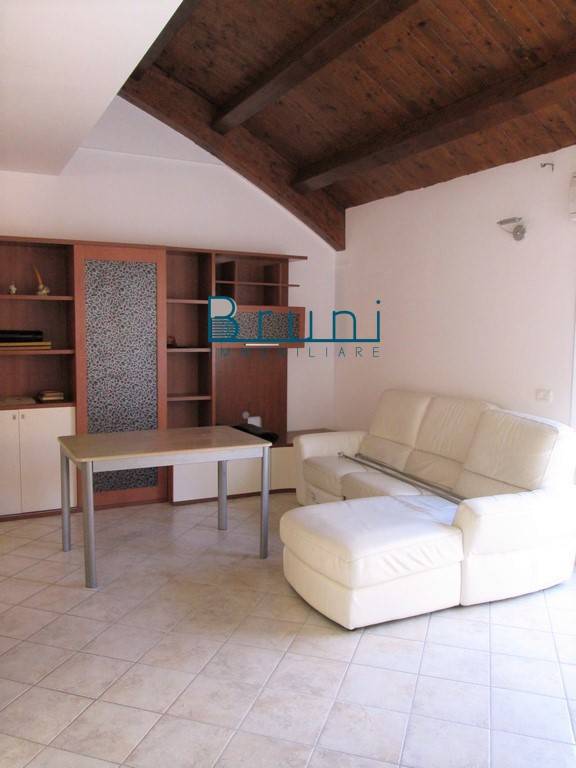 Immagine 1 di Appartamento in vendita  in Via Dell'Anatra a San Benedetto Del Tronto