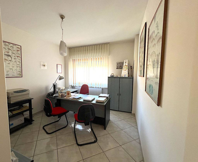 Studio/Ufficio in affitto a San Benedetto del Tronto