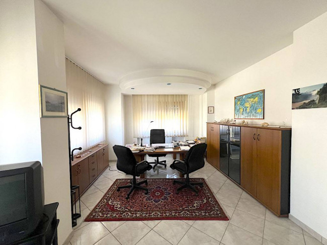 Studio/Ufficio in affitto a San Benedetto del Tronto