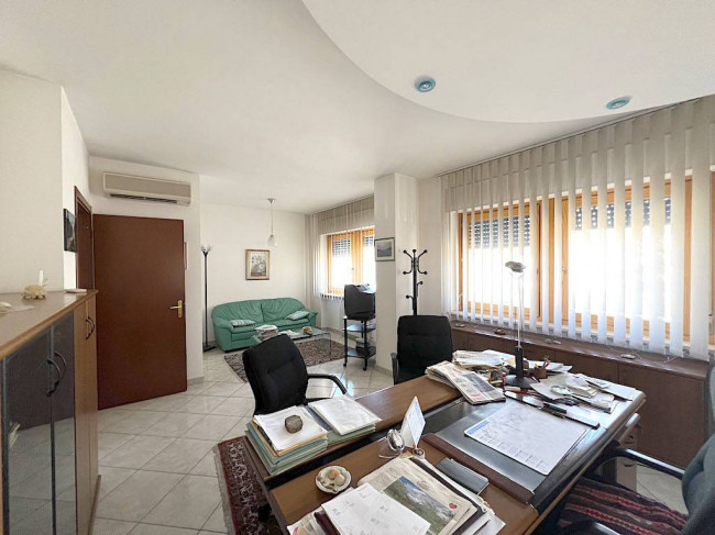 Studio/Ufficio in affitto a San Benedetto del Tronto