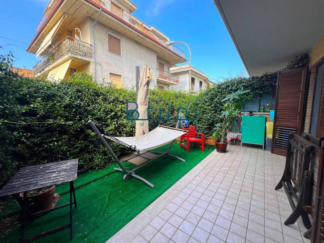 Villa in vendita a San Benedetto Del Tronto (AP)