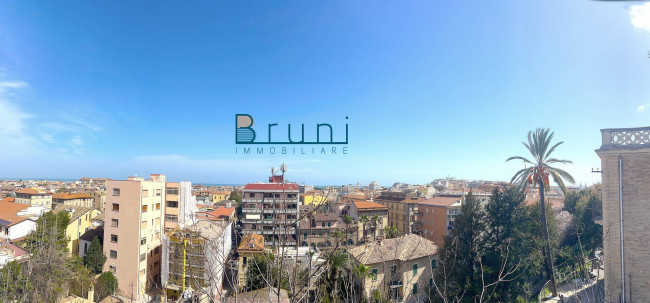 Casa Cielo Terra in vendita a San Benedetto del Tronto