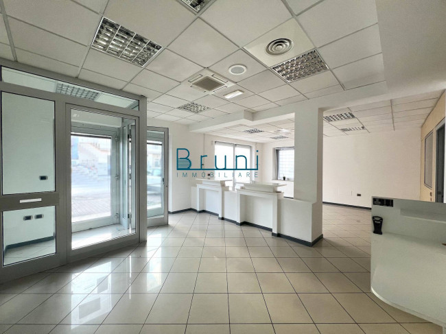 Studio/Ufficio in affitto a San Benedetto del Tronto