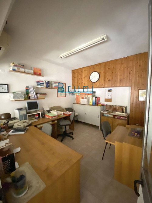 Locale commerciale in vendita a San Benedetto del Tronto