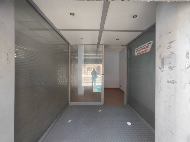 Locale commerciale a Porto San Giorgio