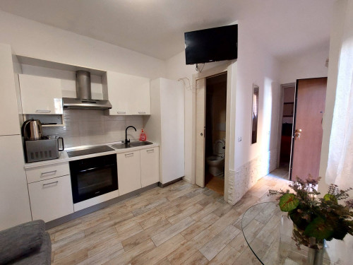 Porzione di casa in vendita a Pescarenico, Lecco (LC)