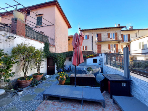 Porzione di casa in vendita a Pescarenico, Lecco (LC)