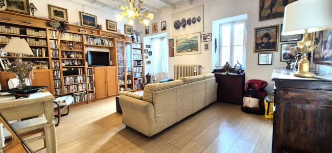 PORZIONE DI CASA in Vendita a Valgreghentino