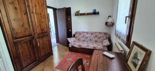MONOLOCALE in Vendita a Introbio