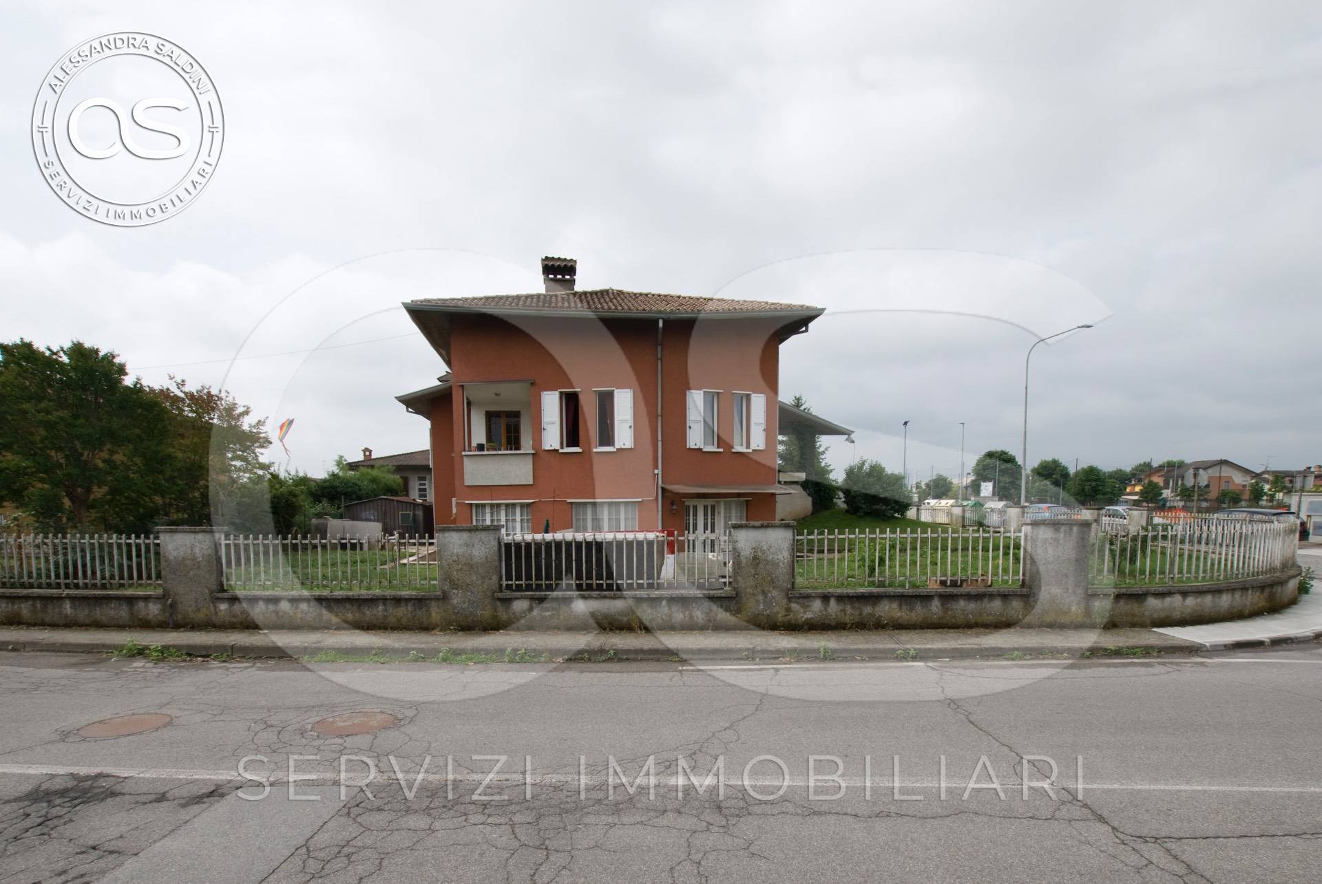 Villa PAVONE DEL MELLA vendita    Alessandra Saldini