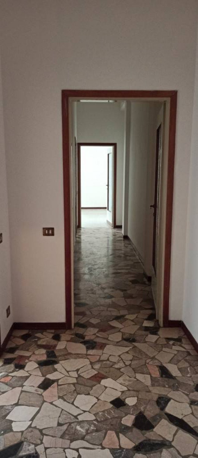 Appartamento in affitto a Calolziocorte (LC)