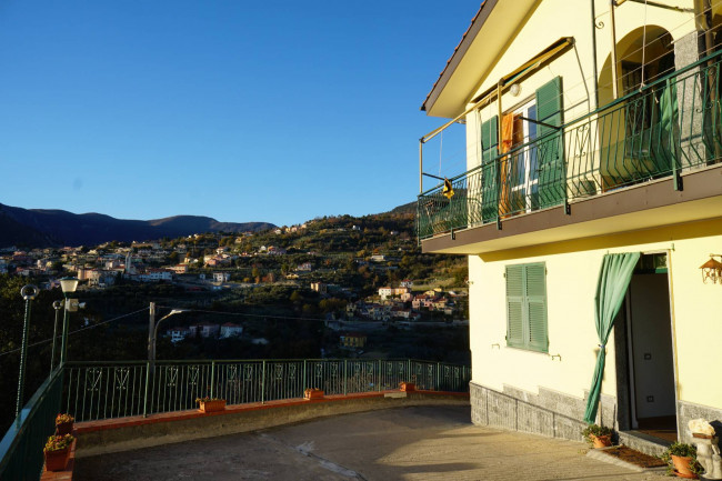 Villa in vendita a Tovo San Giacomo