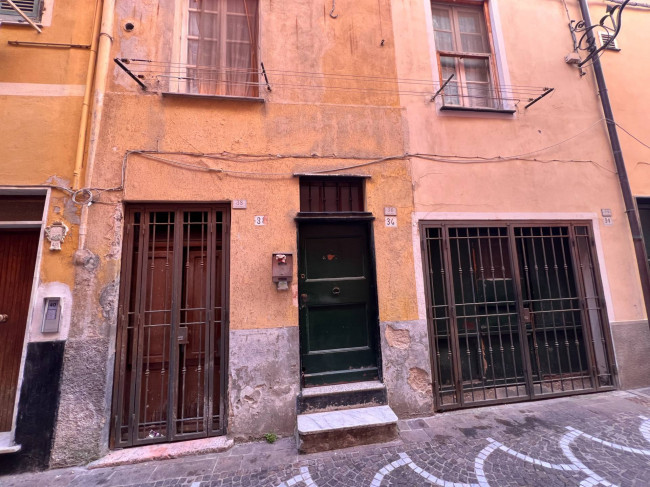 Casa singola in vendita a Pietra Ligure